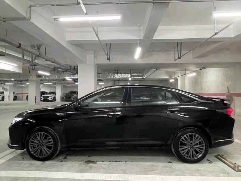 成都22年东风奕炫3