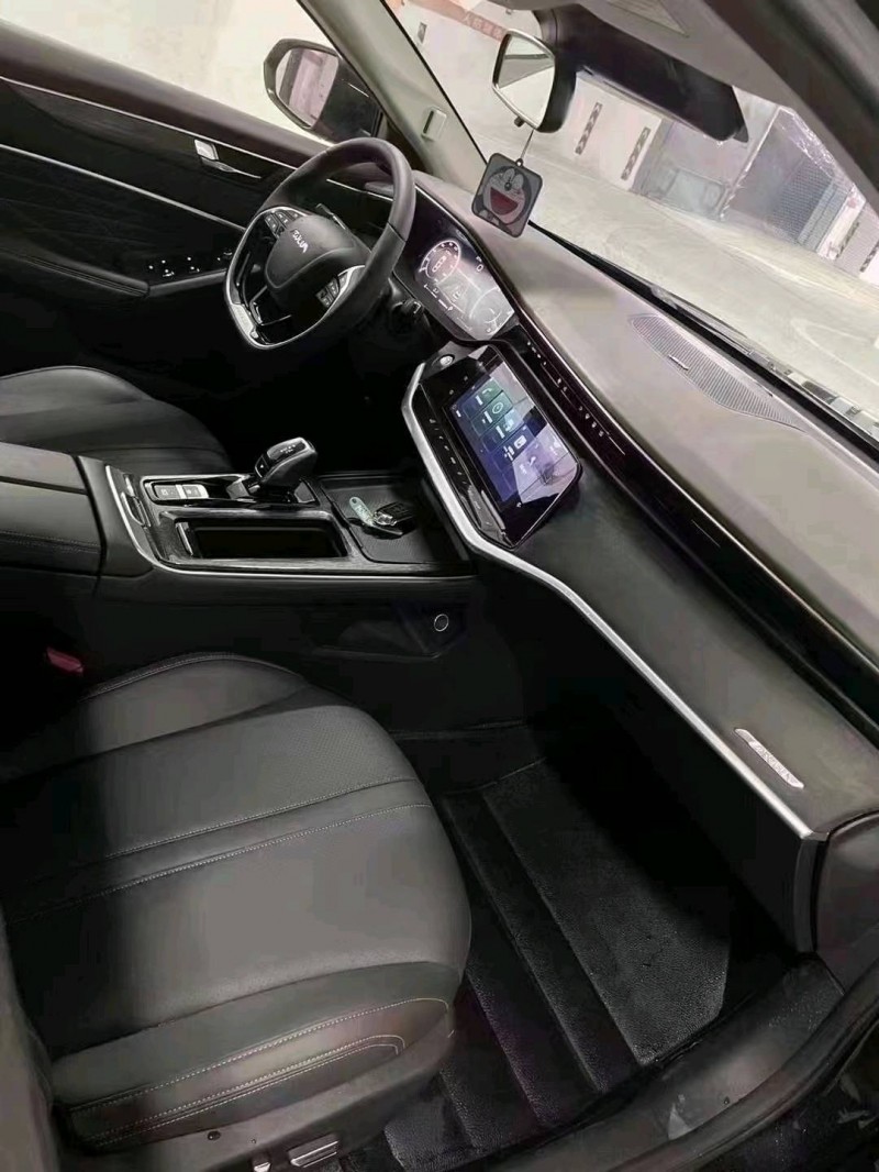 成都22年东风奕炫8