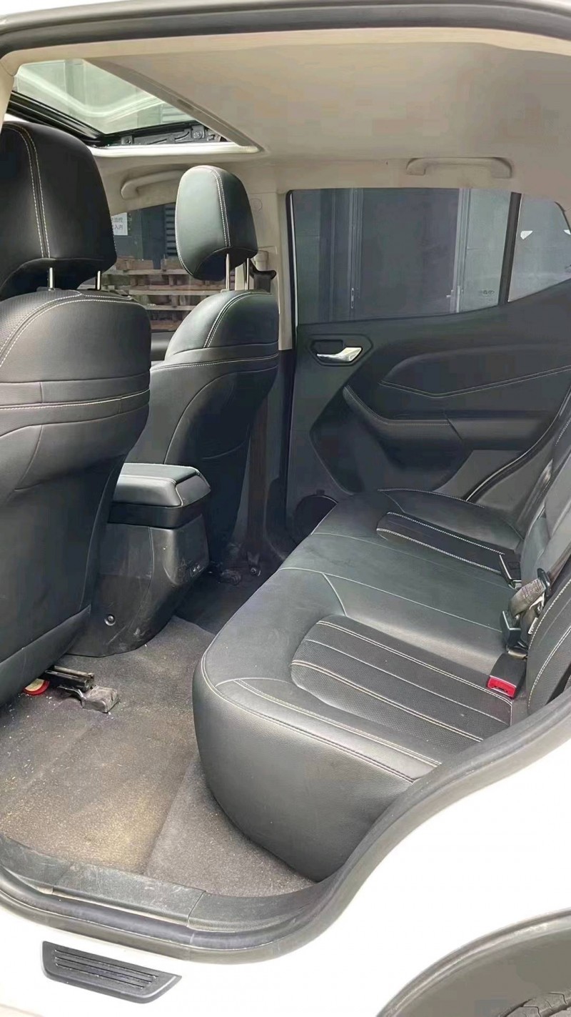 成都22年东南汽车DX37