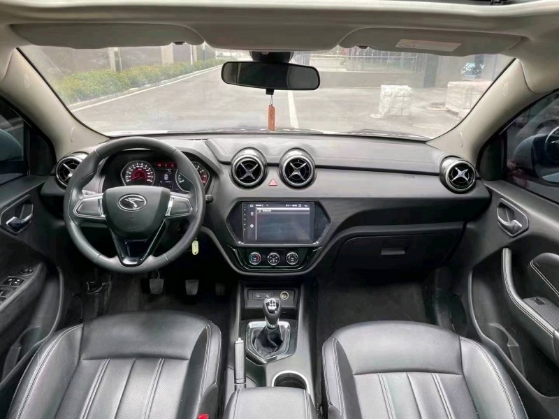 成都22年东南汽车DX39