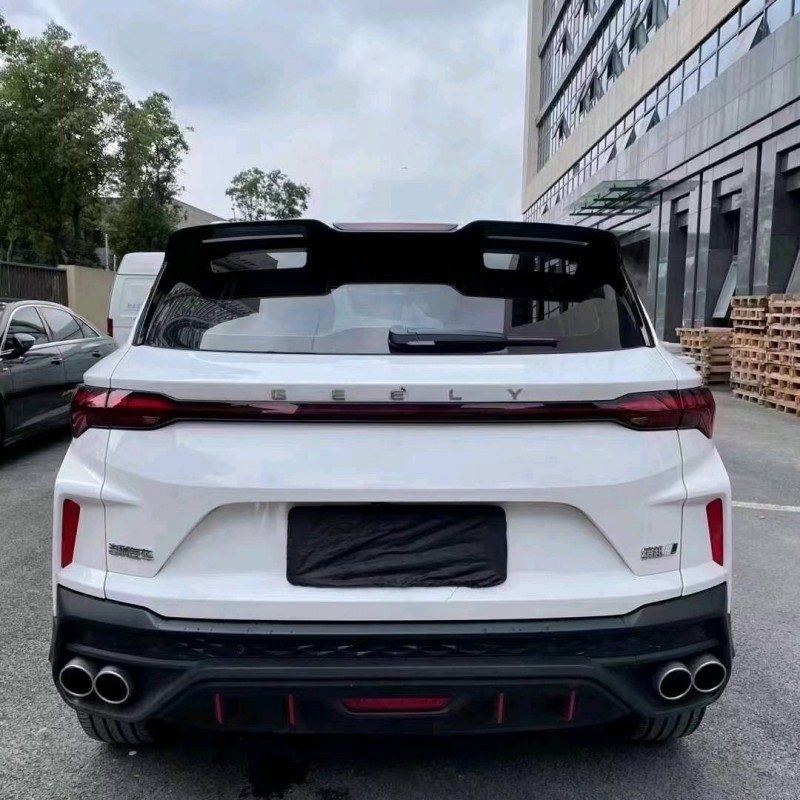 成都22年吉利缤越4