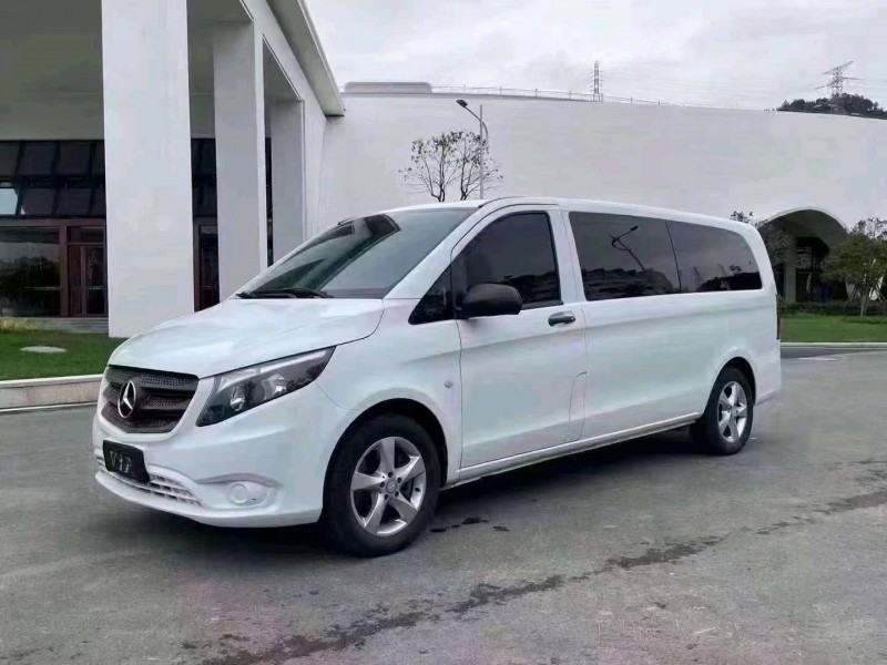 嘉兴17年奔驰威霆3