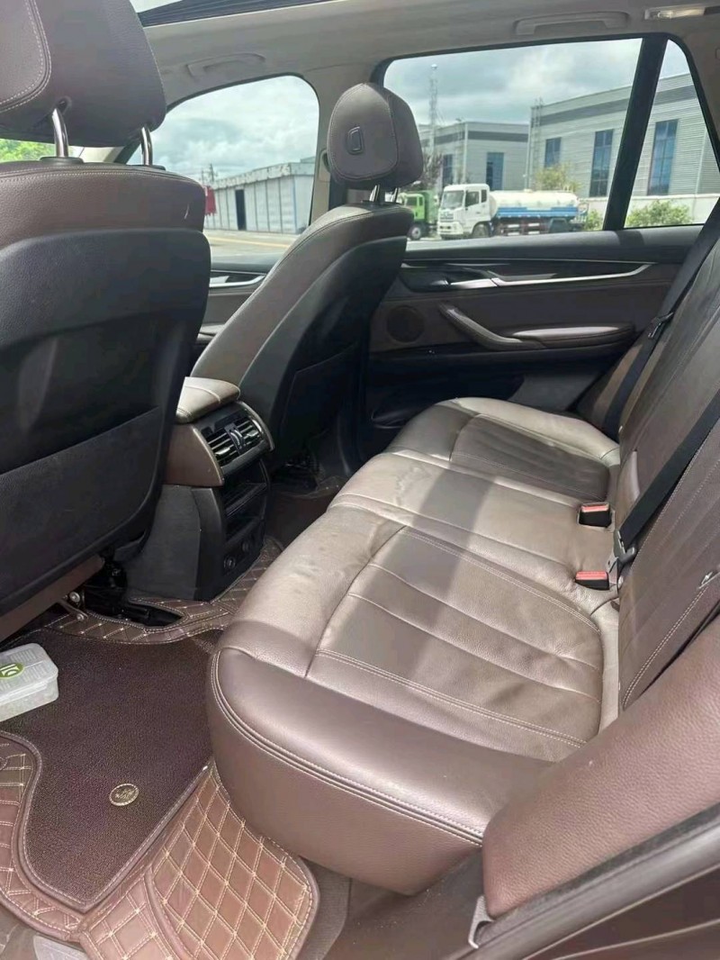 盐城17年宝马X54