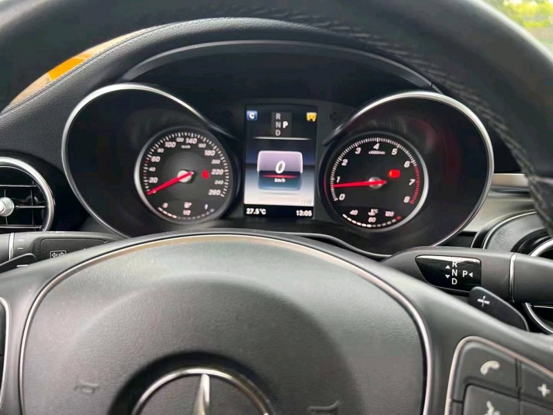 石家庄17年奔驰C4