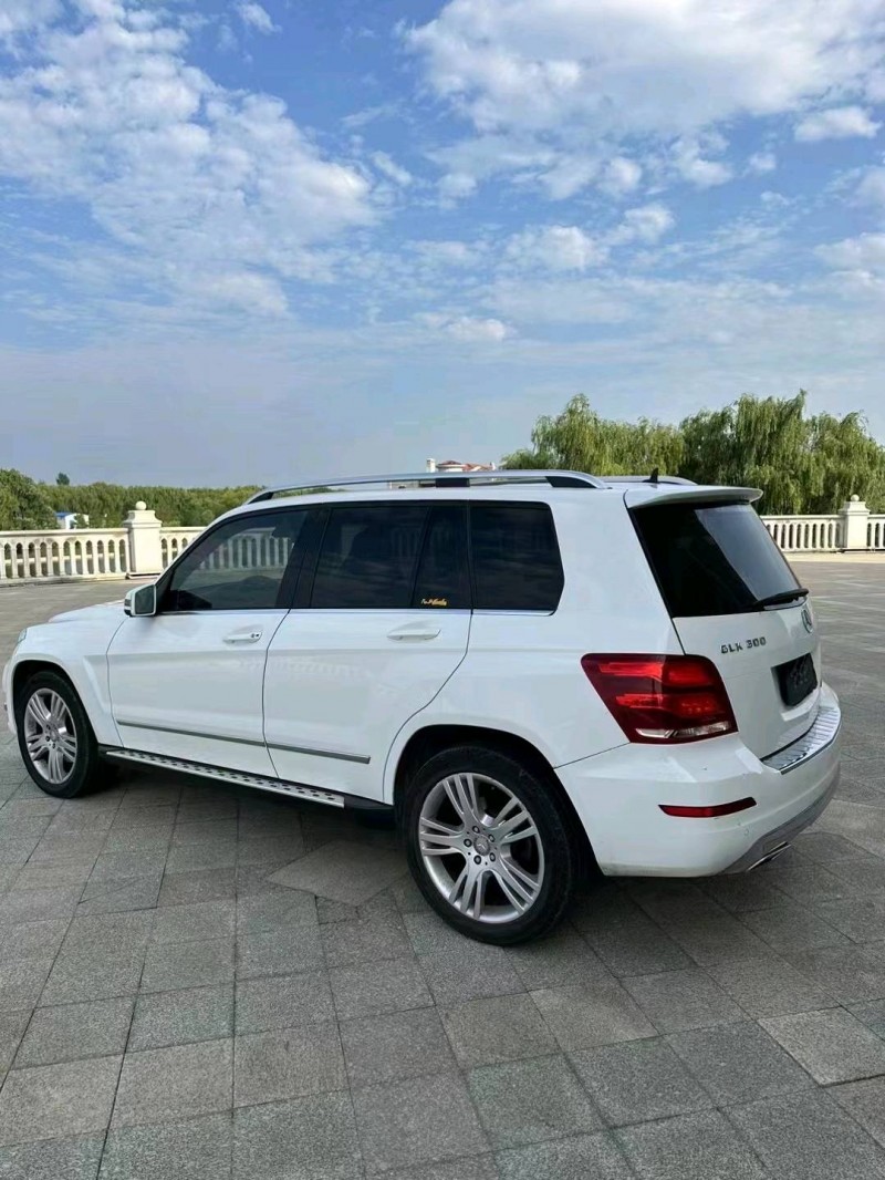 枣庄13年奔驰GLK7