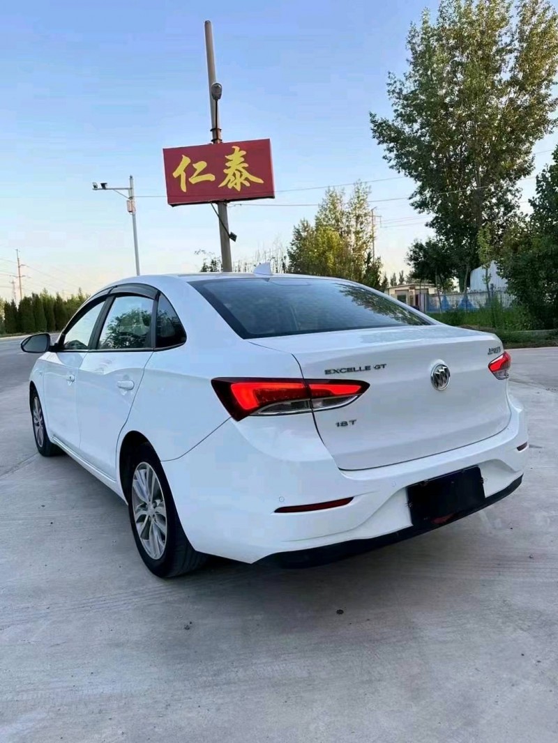 枣庄18年别克英朗4