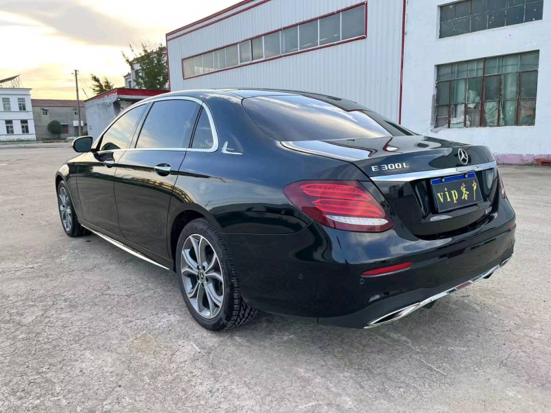 徐州19年奔驰E8