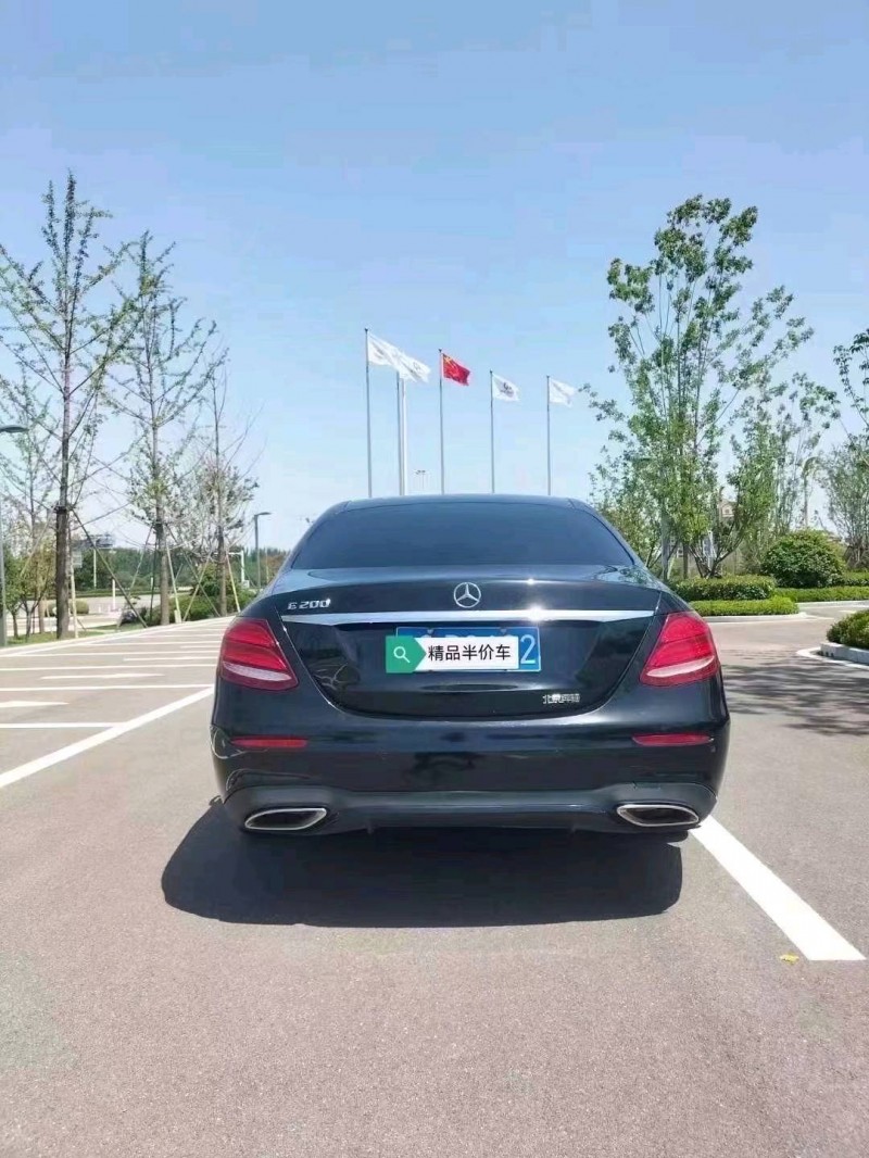 淄博18年奔驰E7