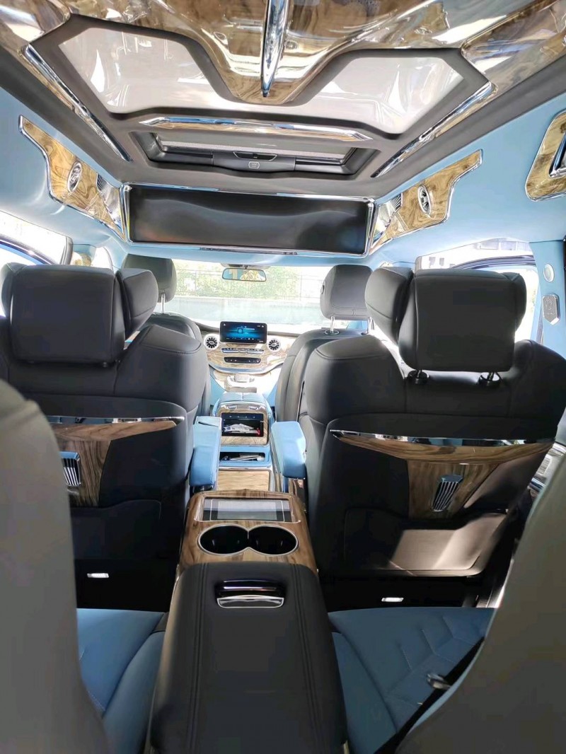 重庆22年奔驰傲旋大白鲨7