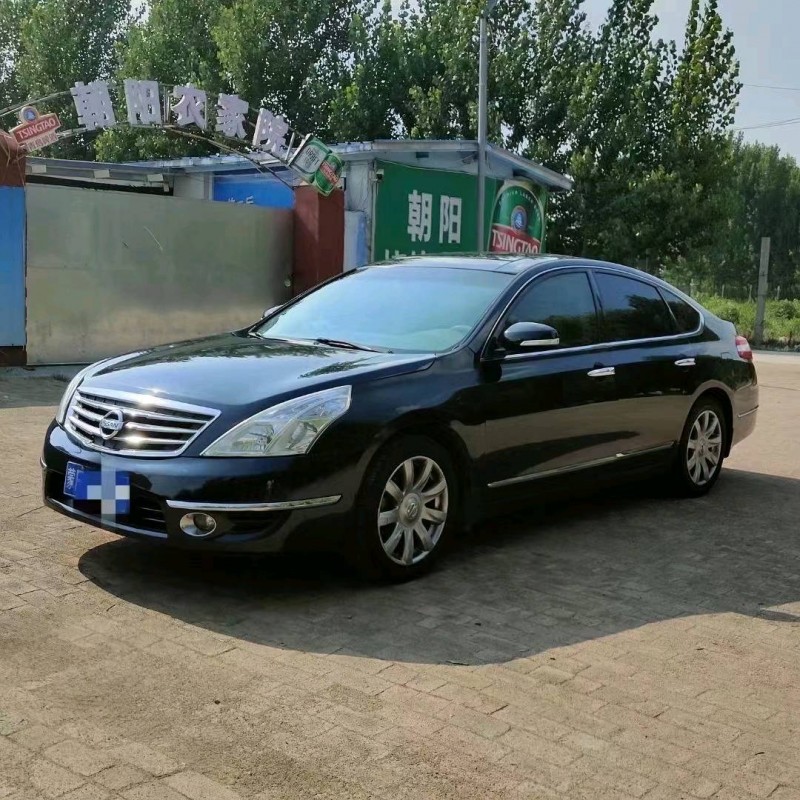 东营11年日产天籁2