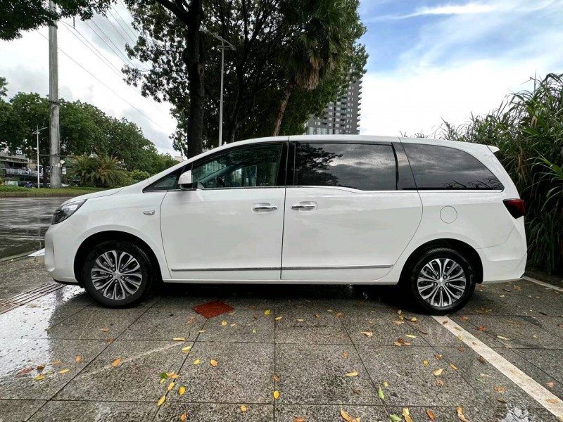 东莞21年别克GL87