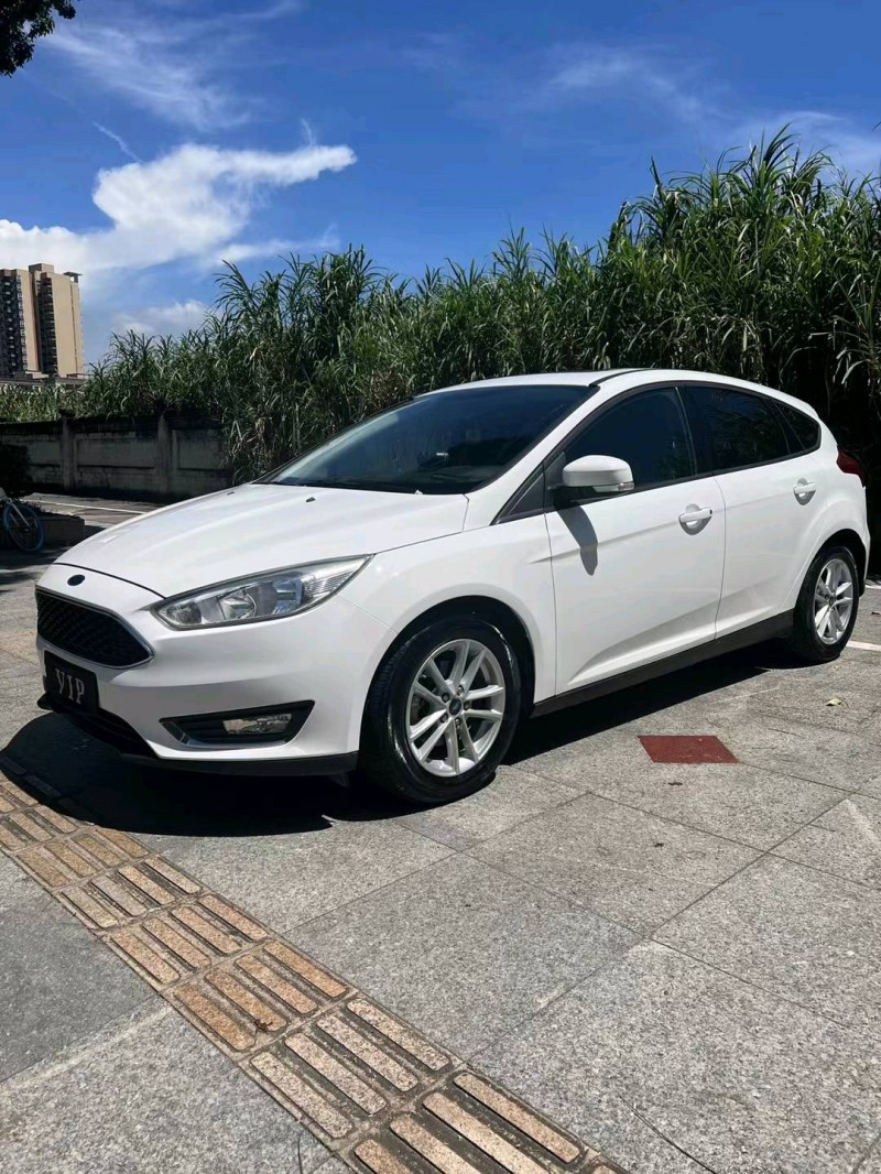 东莞17年福特福克斯2