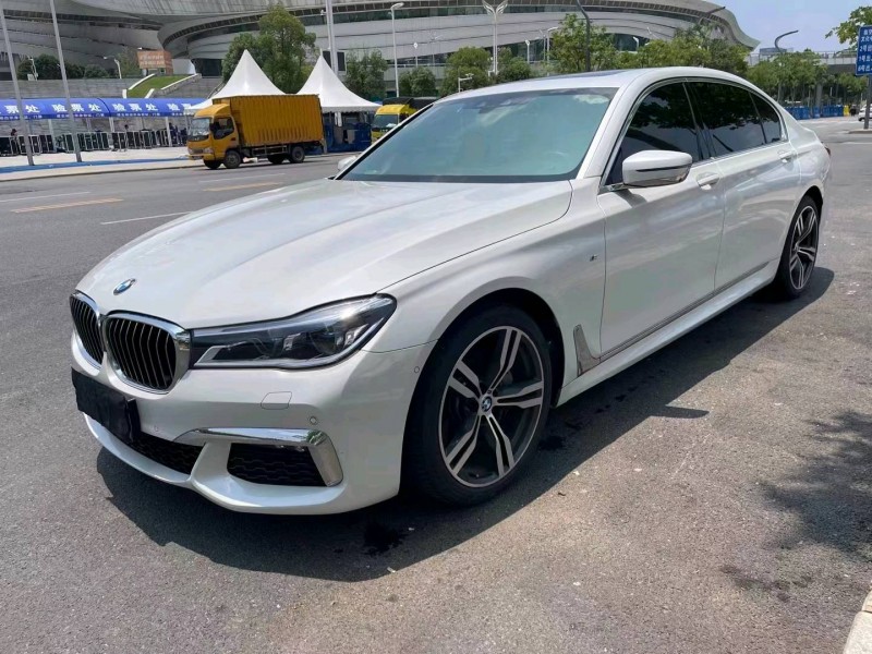 十堰19年寶馬7系2