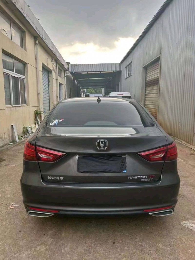 常州21年長安汽車銳程CC6