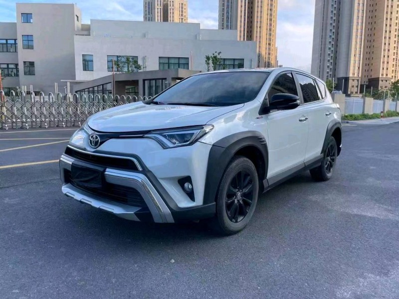 常州19年丰田RAV42