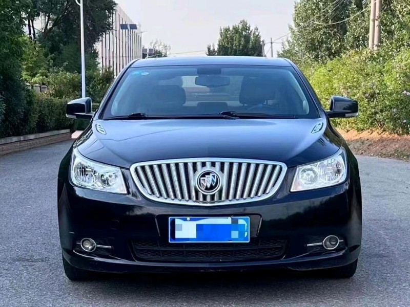 青岛14年别克君越1