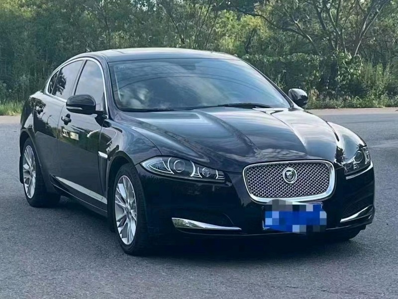 青岛12年捷豹XF2