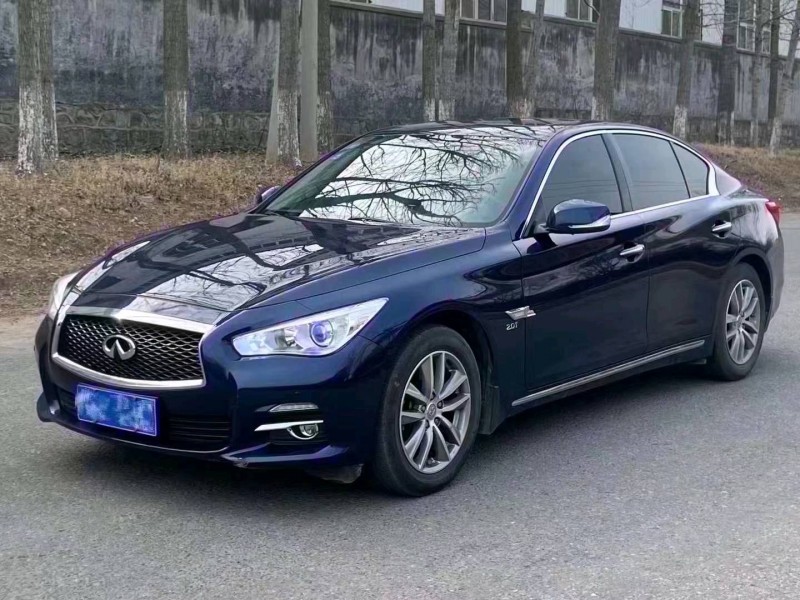 青岛18年英菲尼迪Q50L3