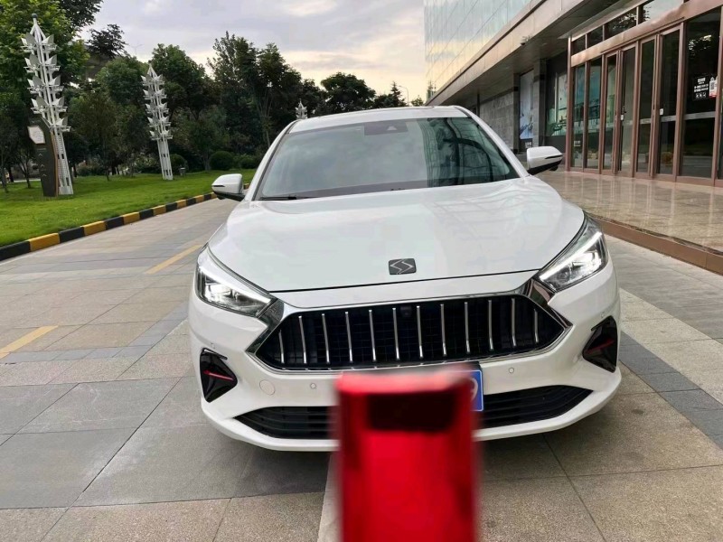 宜昌21年江淮思皓A51