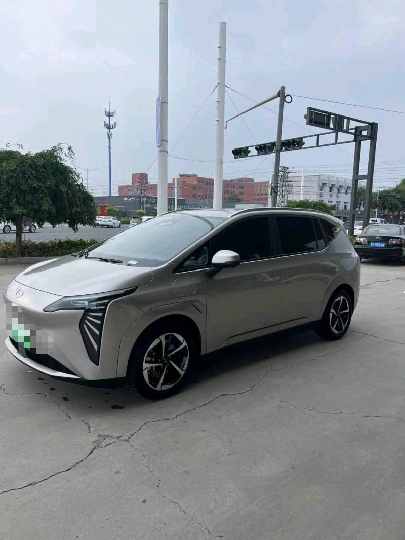 保定23年传祺埃安Y2