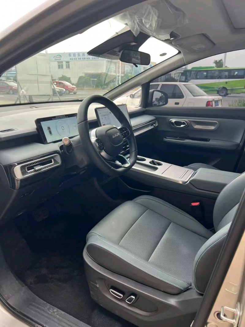 保定23年传祺埃安Y4