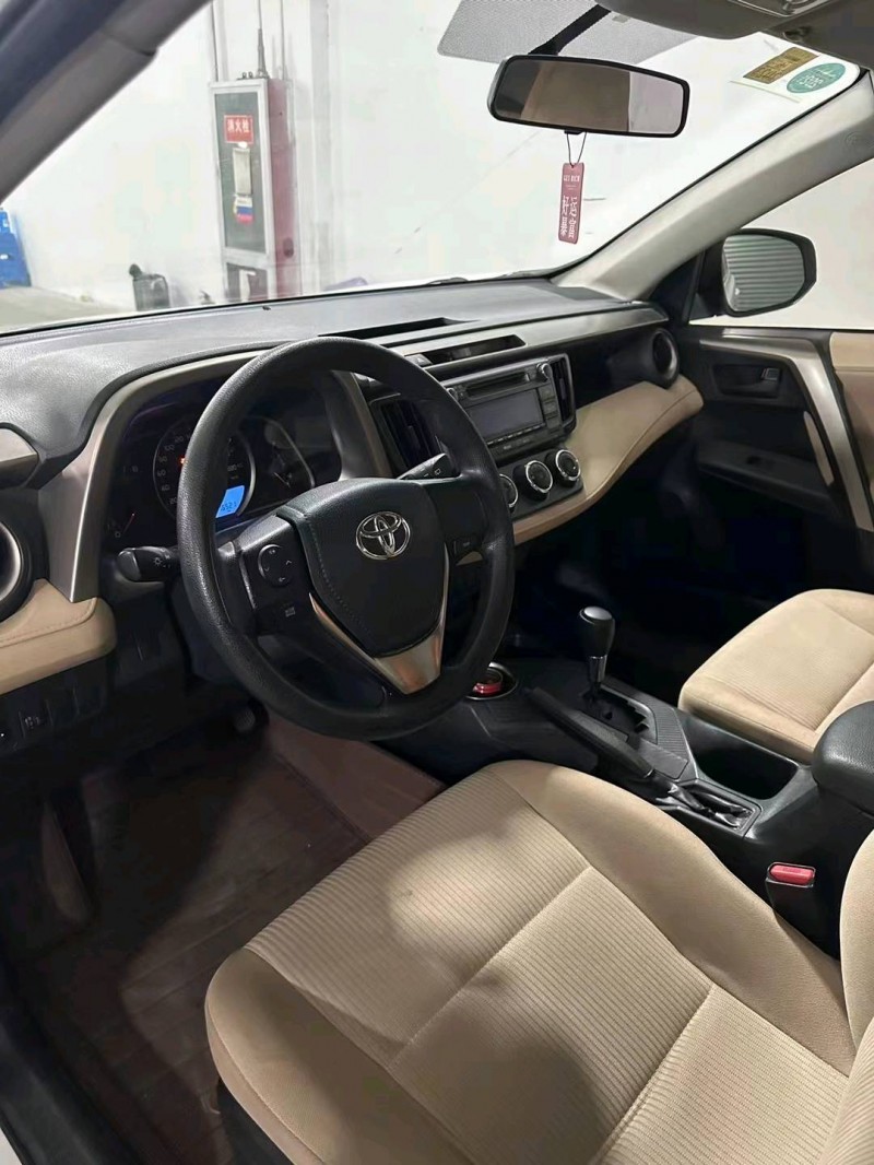 邯郸15年丰田RAV4荣放8