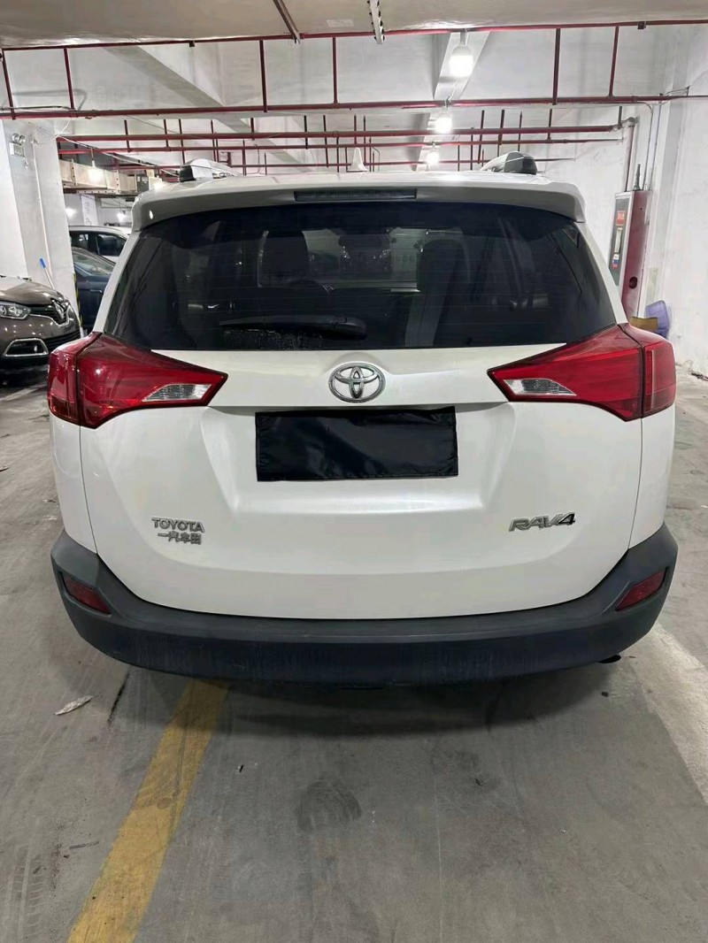 邯郸15年丰田RAV4荣放9