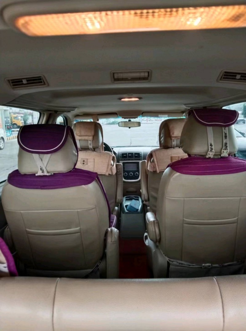 保定15年别克GL85