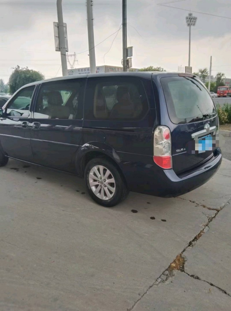 保定15年别克GL88