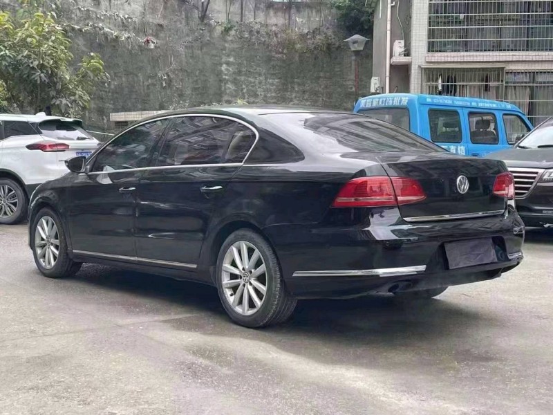重庆13年大众迈腾4