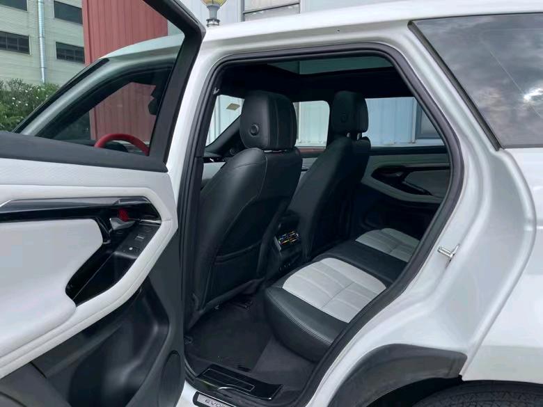 盐城21年路虎极光4