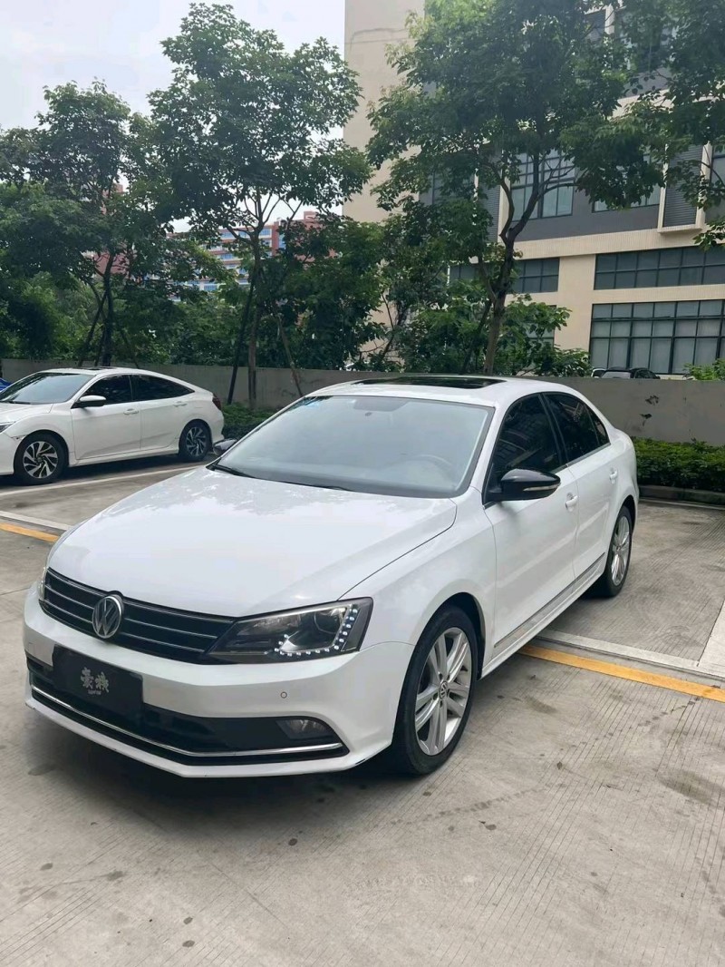 佛山18年大众速腾3