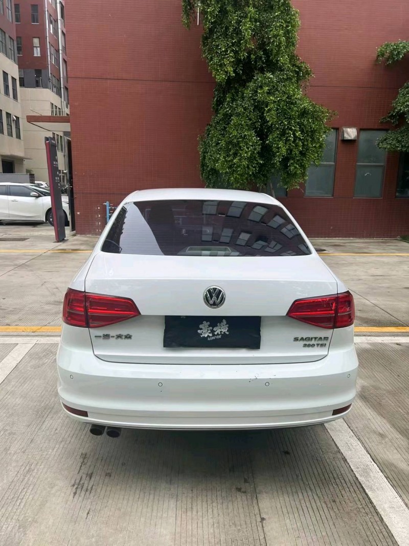 佛山18年大众速腾5