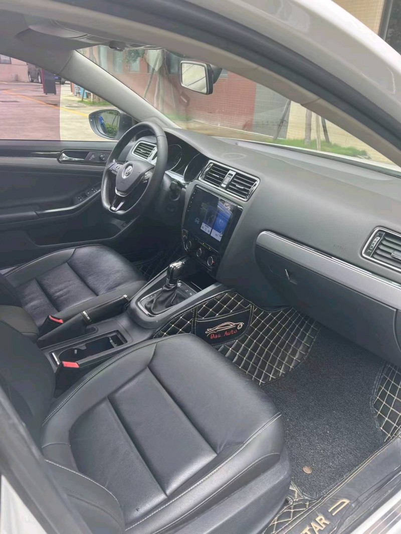 佛山18年大众速腾7