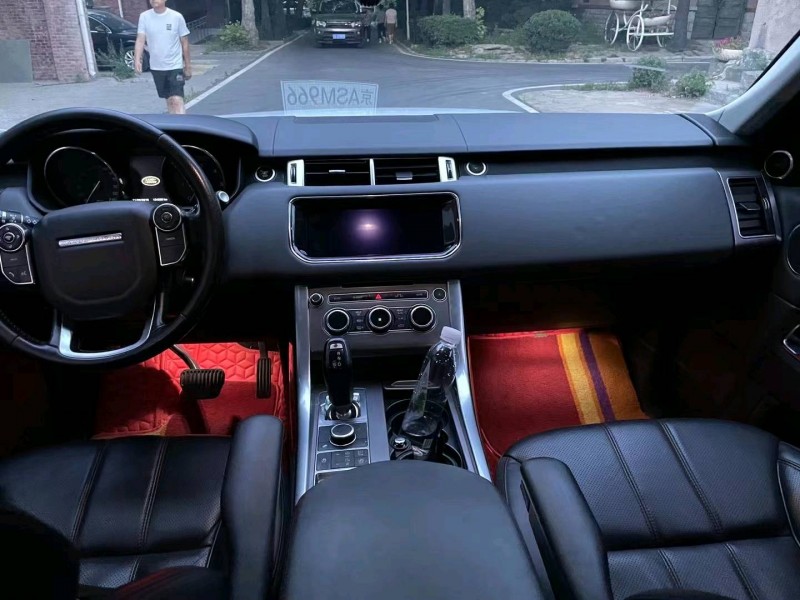 枣庄17年路虎揽胜6