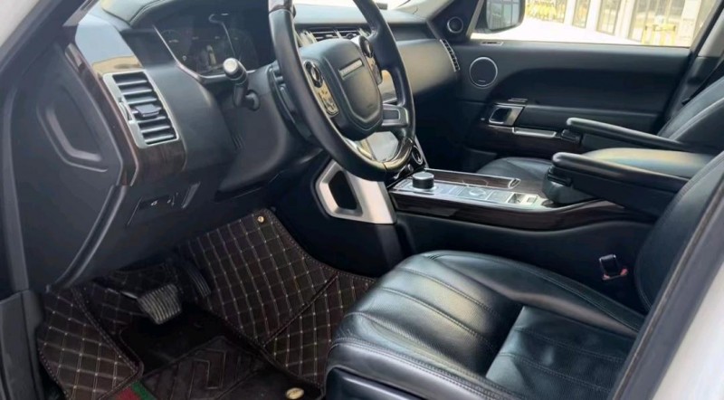 东营13年路虎揽胜行政4