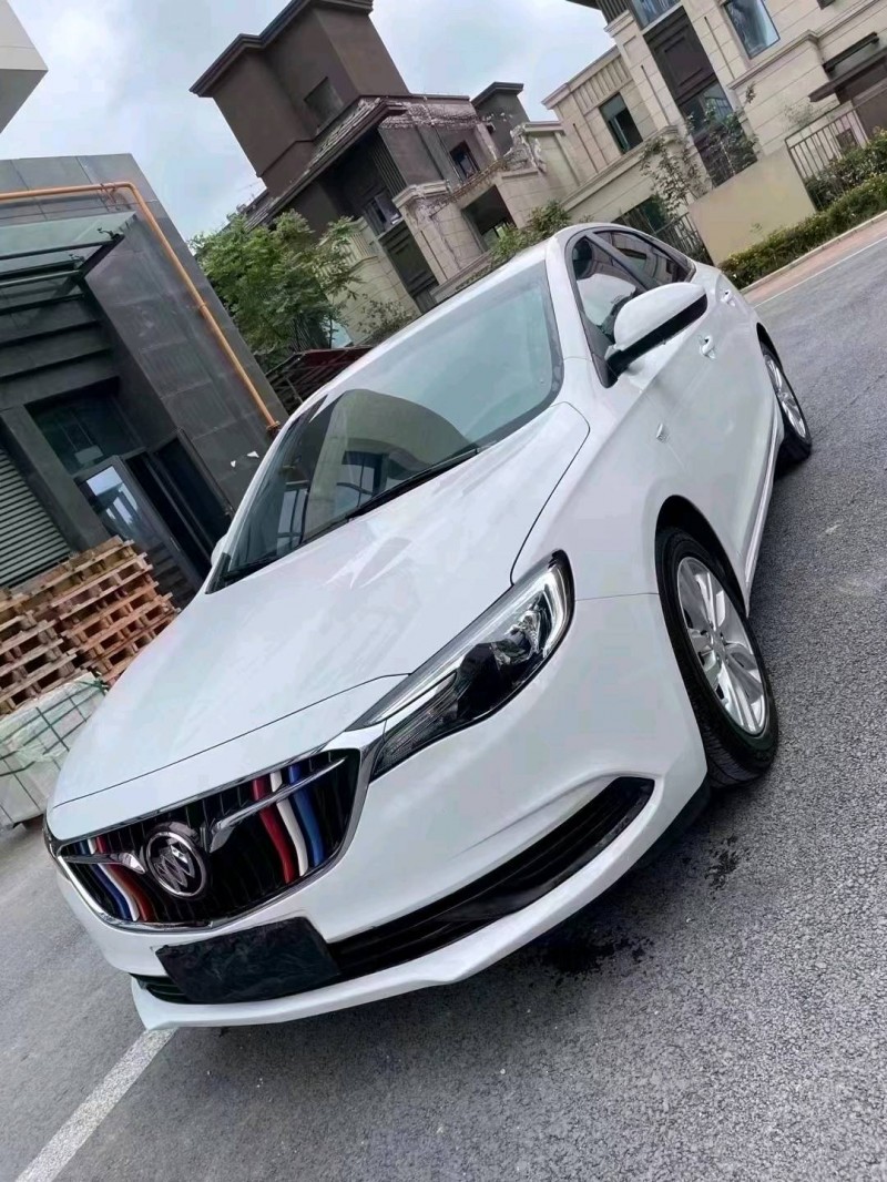 成都22年别克英朗2