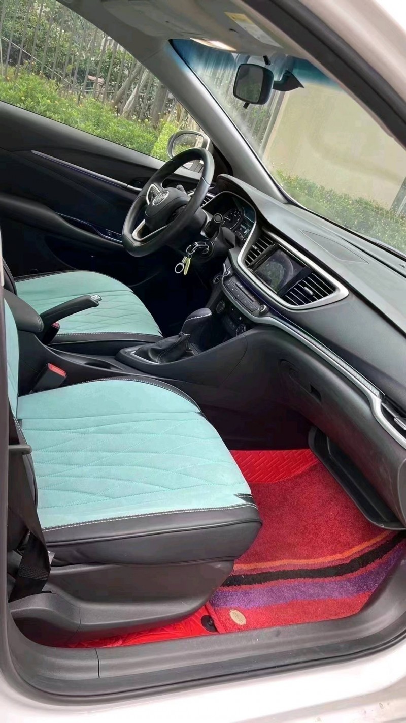 成都22年别克英朗8