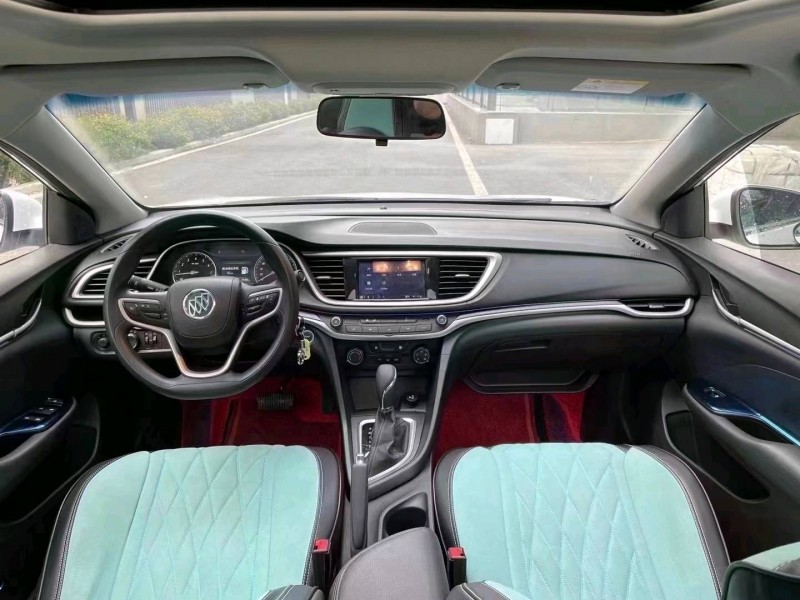 成都22年别克英朗9