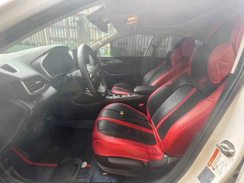 宜昌20年现代菲斯塔3