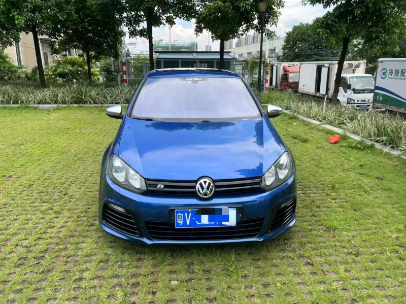 广州12年大众高尔夫1