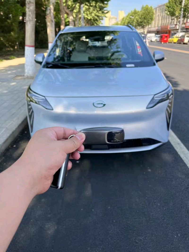 保定23年传祺埃安Y1