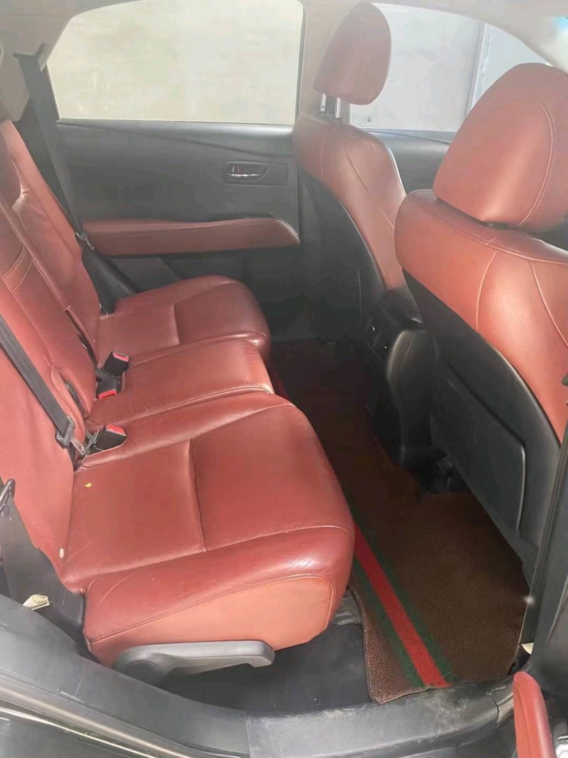 保定13年雷克萨斯RX4