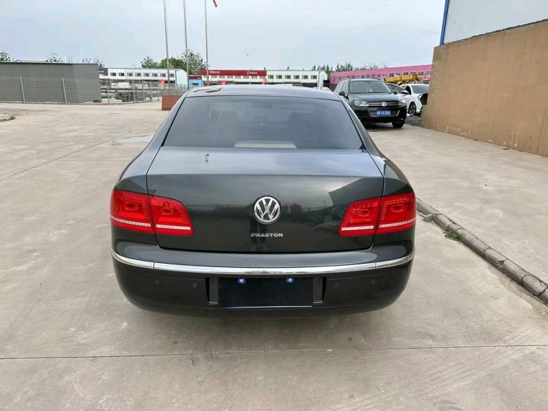 保定12年大众辉腾9