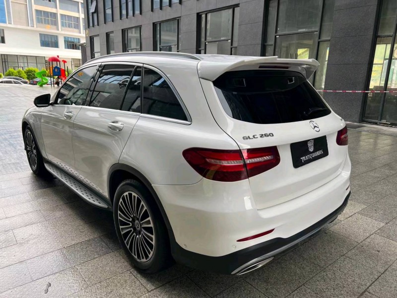 广州17年奔驰GLC4