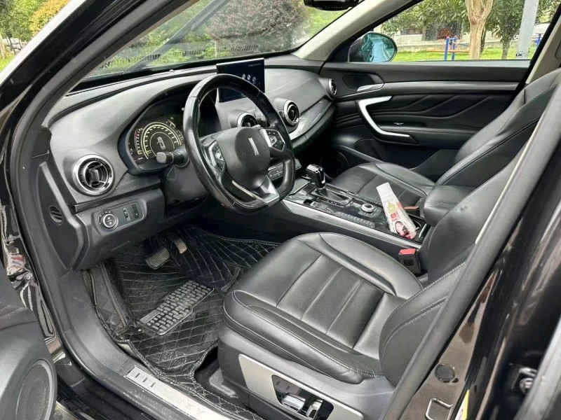 衡陽18年長城汽車WEY VV75