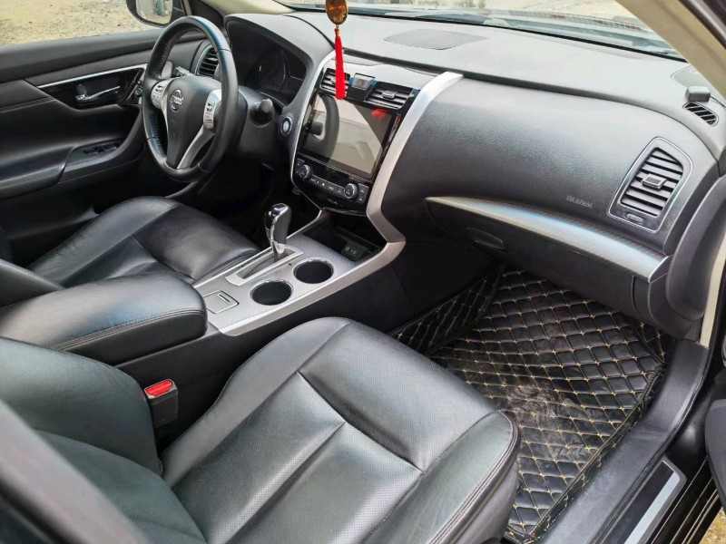 徐州18年日产天籁6