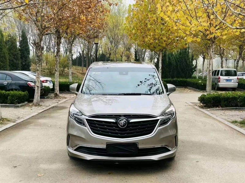 聊城21年别克GL81