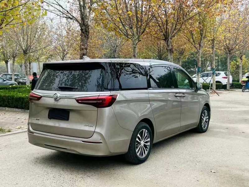 聊城21年别克GL88