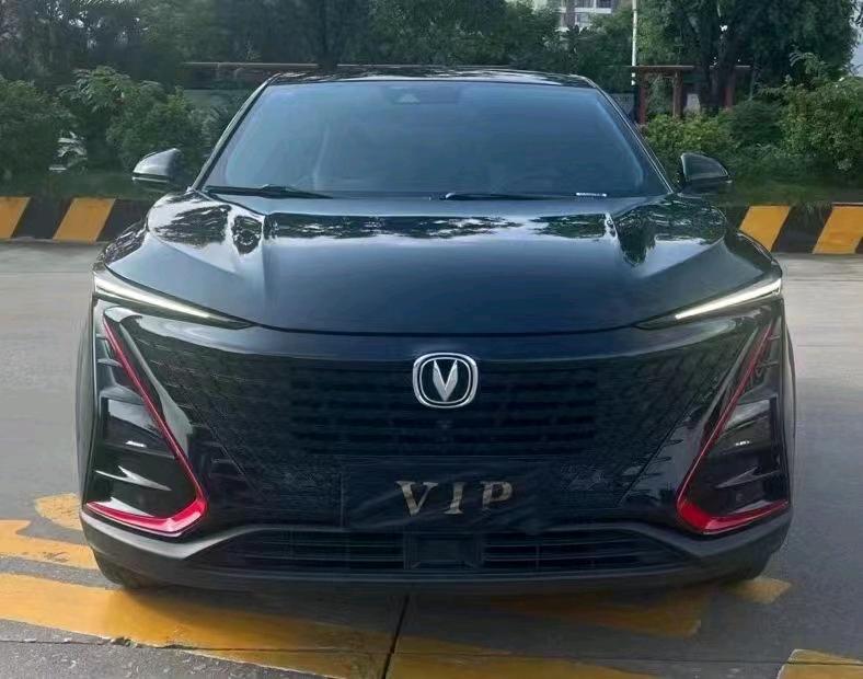 珠海20年長安汽車UNI-T1
